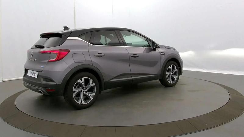 Image 2/4