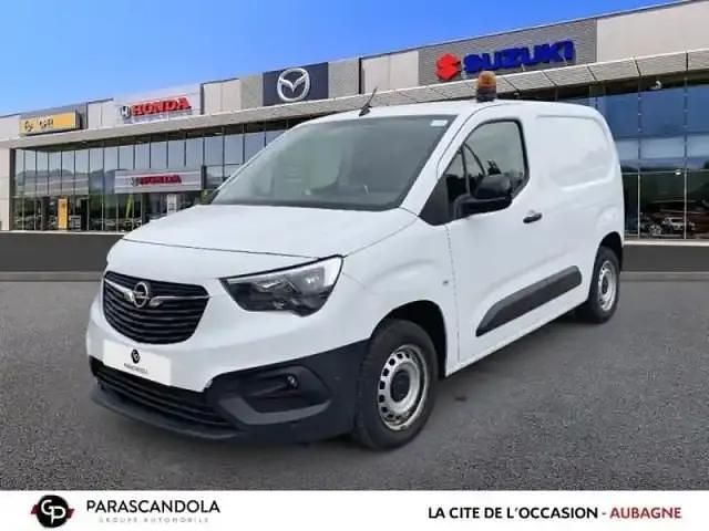 Blanc jade Occasion 2021 Opel Combo S Citadine | 11 990 € - Image 1/4