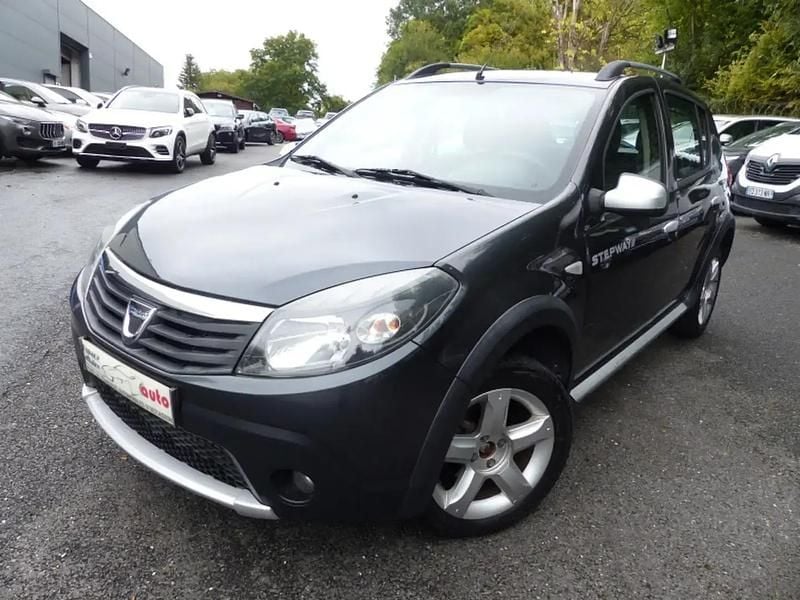 Gris Occasion 2012 Dacia Sandero Stepway Citadine | 8 990 € (Prix assez cher) - Image 1/4