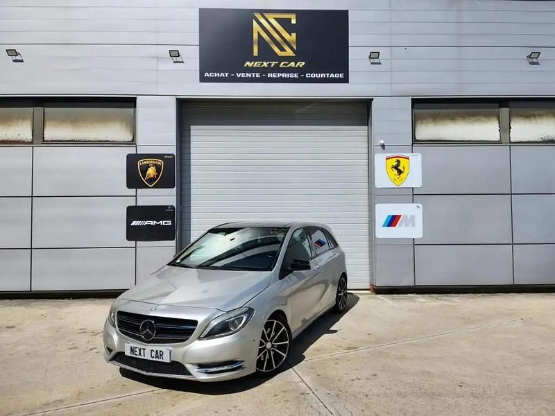 Gris Utilisé 2014 Mercedes B220 AMG Monospace | 12 490 € - Image 1/4