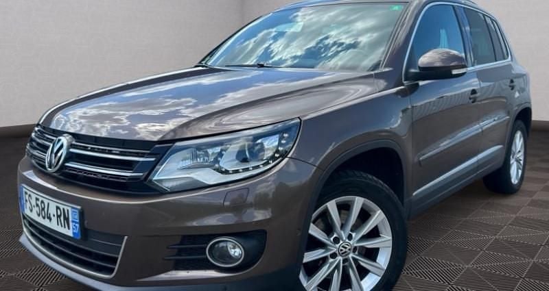 Brun Utilisé 2012 VW Tiguan Sport SUV | 12 999 € (Prix juste) - Image 1/4