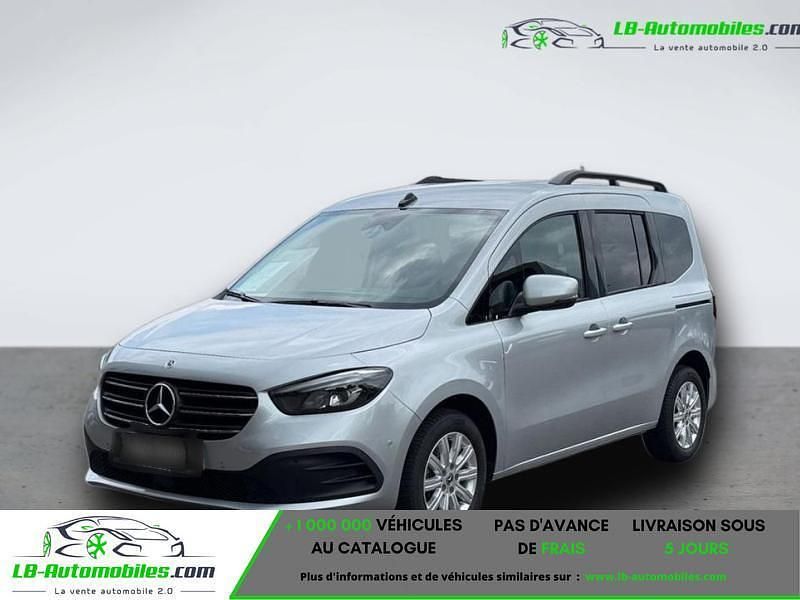 Utilisé 2024 Mercedes 180 Berline | 32 100 € - Image 1/4