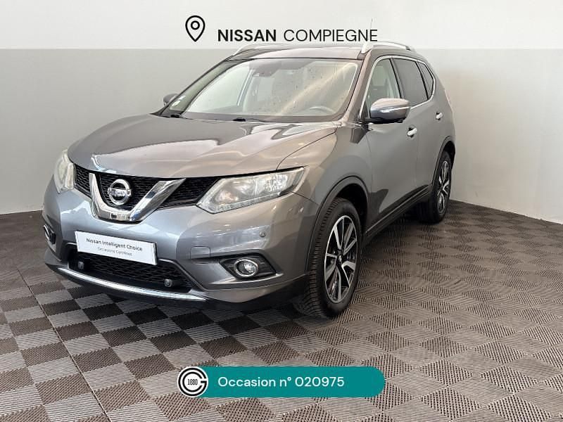 Gris Utilisé 2017 Nissan X-Trail N-Connecta SUV | 17 990 € (Prix cher) - Image 1/4