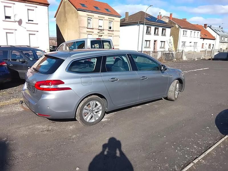 Occasion Peugeot 308 SW S 131 ch (96 kW) 2019 Gris Break