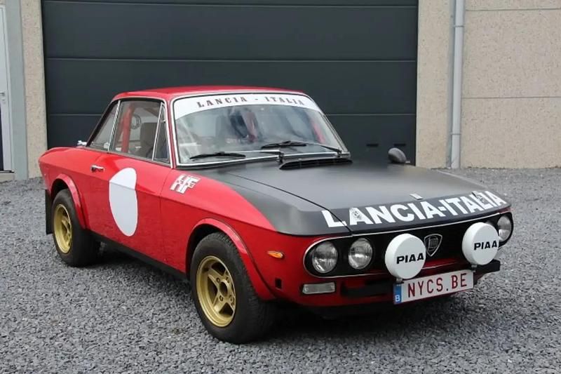 Rouge Occasion 1967 Lancia Fulvia Berline | 24 900 € - Image 1/4