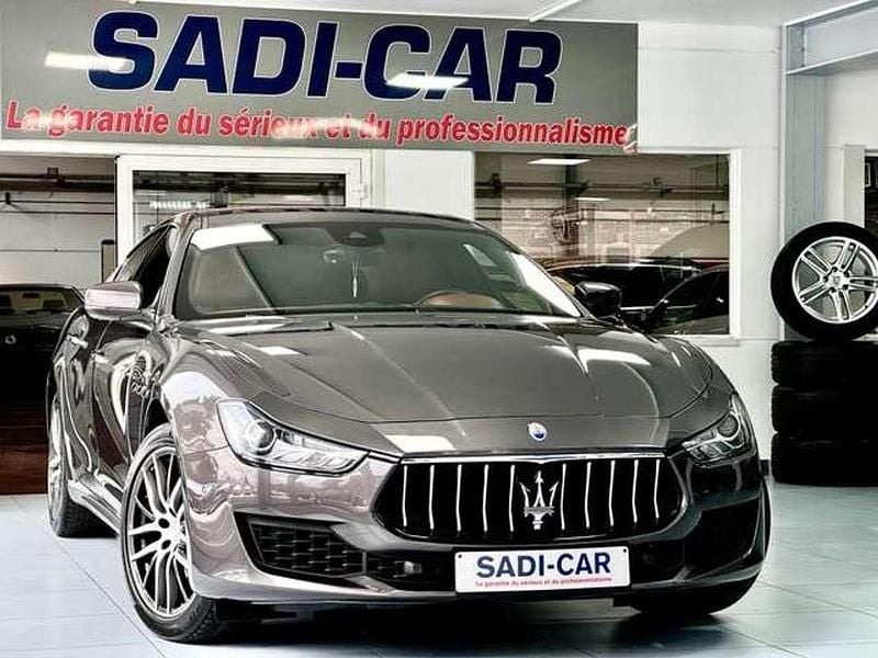Occasion Maserati Ghibli 275 ch (202 kW) 2020 Gris Berline
