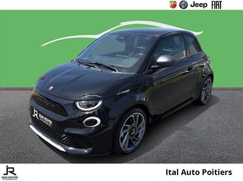Noir Nouvelle 2025 Abarth 500e Turismo Citadine | 30 990 € (Prix juste) - Image 1/4