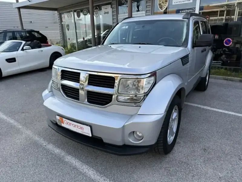 Argent Utilisé 2008 Dodge Nitro SUV | 16 990 € - Image 1/4