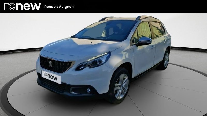 Blanc Utilisé 2018 Peugeot 2008 Style SUV | 10 299 € (Prix juste) - Image 1/4