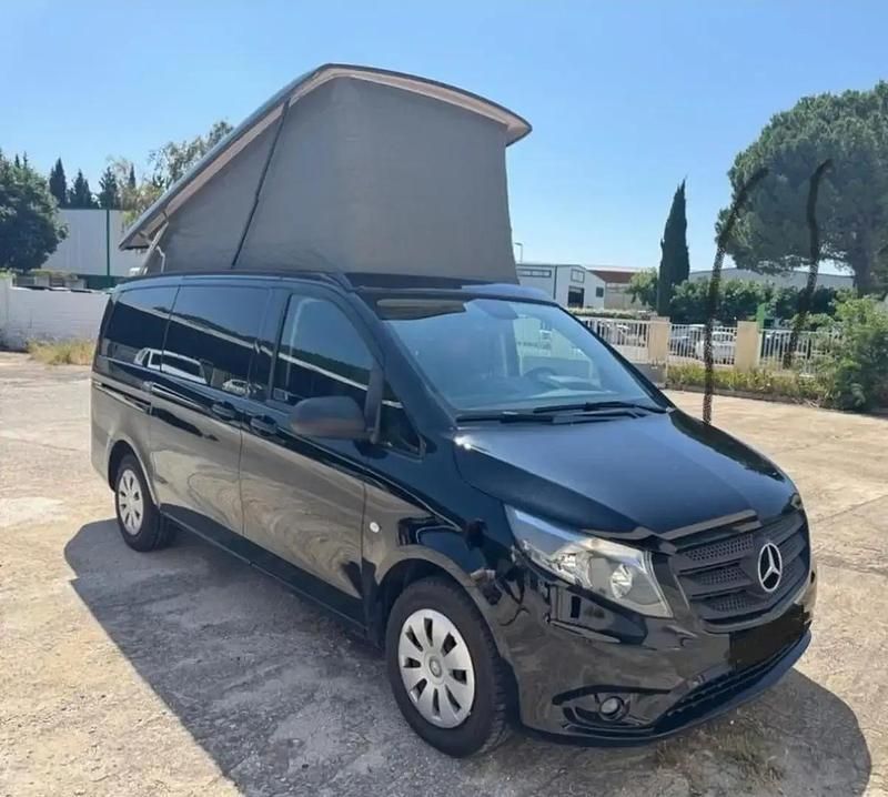 Noir Utilisé 2016 Mercedes V220 Marco Polo Monospace | 43 500 € (Prix juste) - Image 1/4