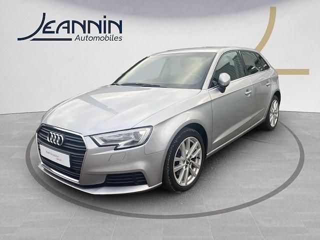 Argent fleuret métallisé Utilisé 2020 Audi A3 Business | 21 990 € (Super prix) - Image 1/4