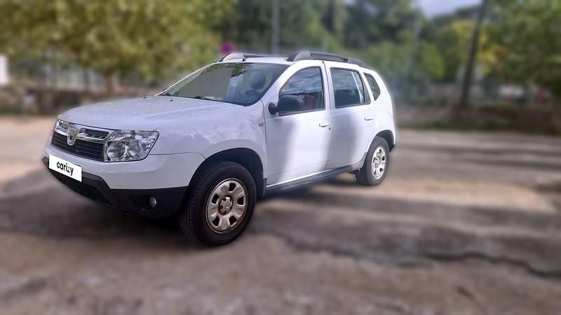 Blanc Utilisé 2011 Dacia Duster Lauréate | 8 090 € (Prix juste) - Image 1/4