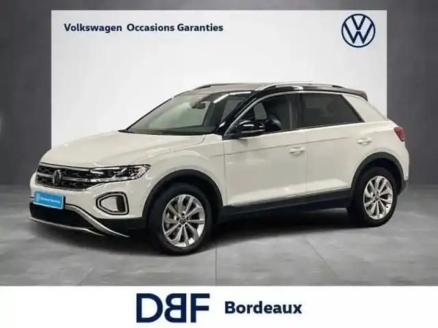 Blanc Utilisé 2022 VW T-Roc Style SUV | 23 999 € (Prix juste) - Image 1/4