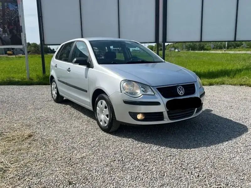 Utilisé 2002 VW Polo Berline | 1 750 € - Image 1/4