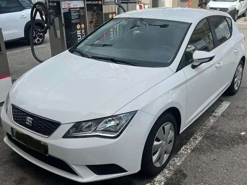 Blanc Utilisé 2014 Seat Leon Style Berline | 7 100 € - Image 1/4