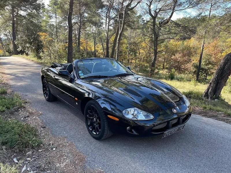 Noir Occasion 1999 Jaguar XKR Cabriolet | 19 500 € - Image 1/4
