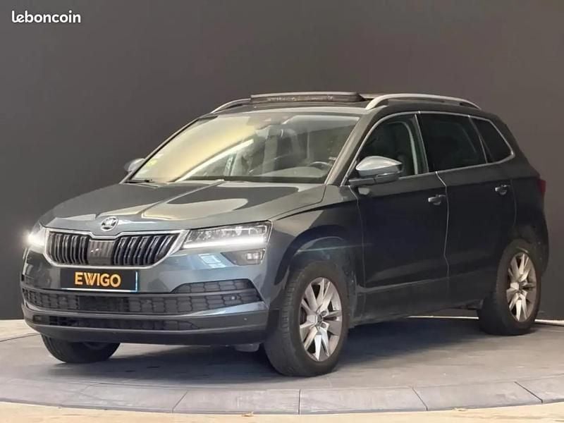 Gris Utilisé 2020 Skoda Karoq Business Line SUV | 18 990 € (Prix juste) - Image 1/4