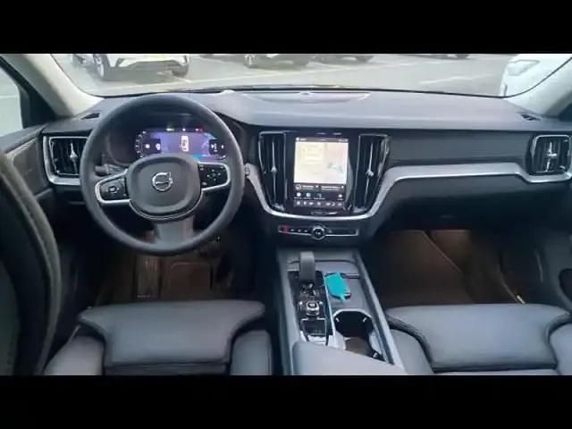 Occasion Volvo V60 Ultra 2025 Noir onyx métallisé Break