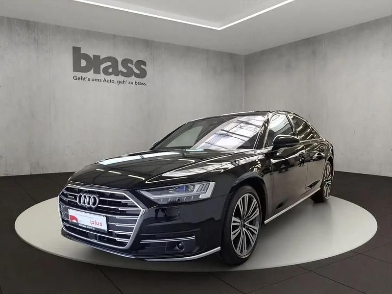 Noir Utilisé 2022 Audi A8 Berline | 55 100 € (Prix juste) - Image 1/4