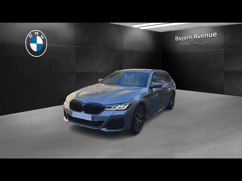 Gris Utilisé 2024 BMW 530 Sport Line Berline | 62 200 € (Prix cher) - Image 1/4