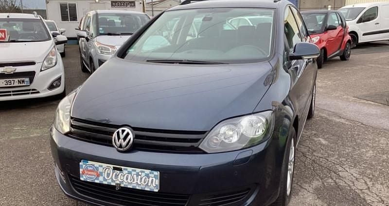 Occasion 2011 VW Golf Trendline Berline | 6 450 € (Bon prix) - Image 1/4