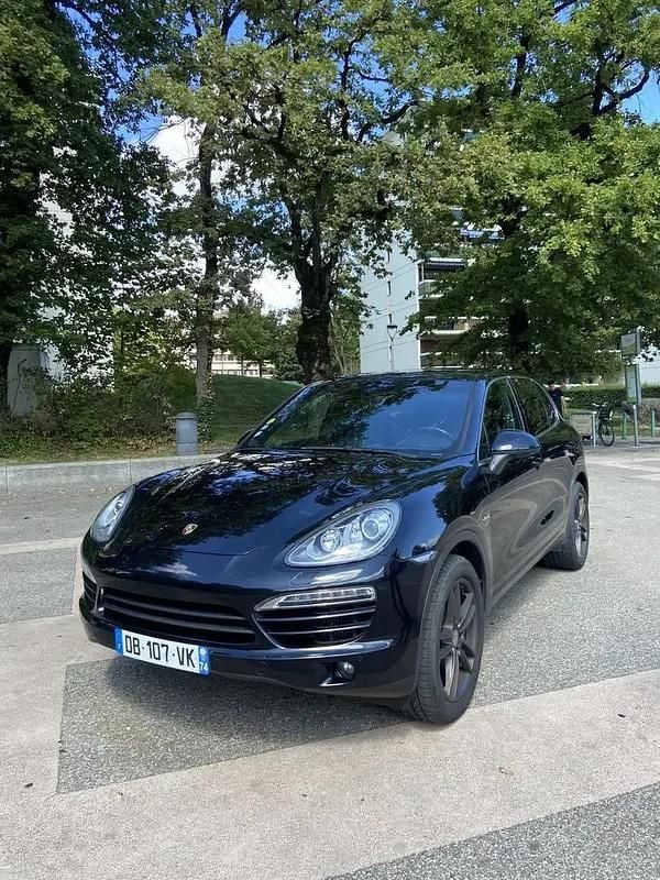 Utilisé 2013 Porsche Cayenne SUV | 21 000 € (Prix juste) - Image 1/4
