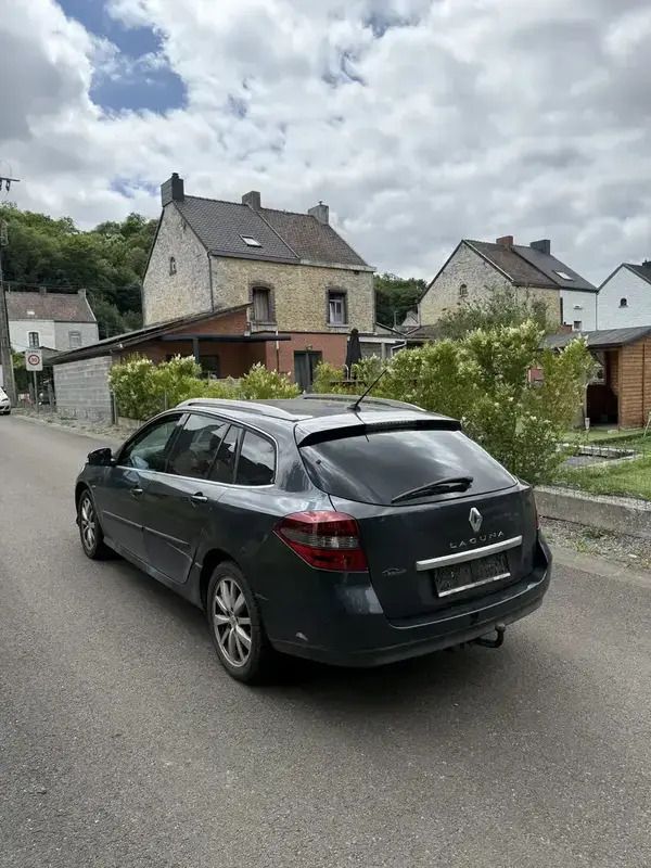 Image 2/4