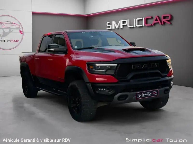 Rouge Utilisé 2022 Dodge Ram Pick-up | 146 980 € - Image 1/4