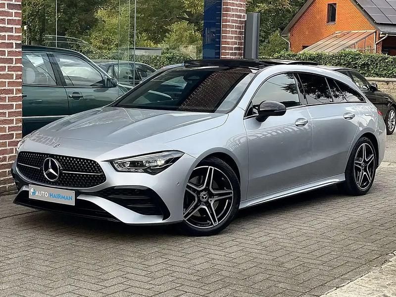 Argent Utilisé 2025 Mercedes CLA200 Shooting Brake AMG line Break | 41 950 € (Prix juste) - Image 1/4