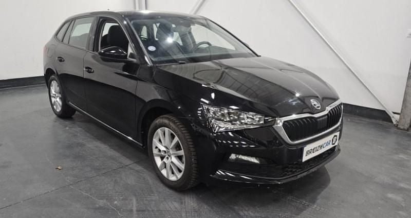 Utilisé 2022 Skoda Scala Business Line Citadine | 15 990 € (Bon prix) - Image 1/4