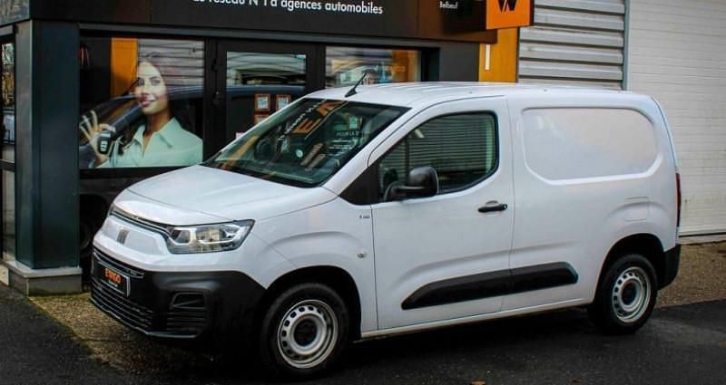 Occasion Fiat Doblò 110 ch (80 kW) 2023 Monospace