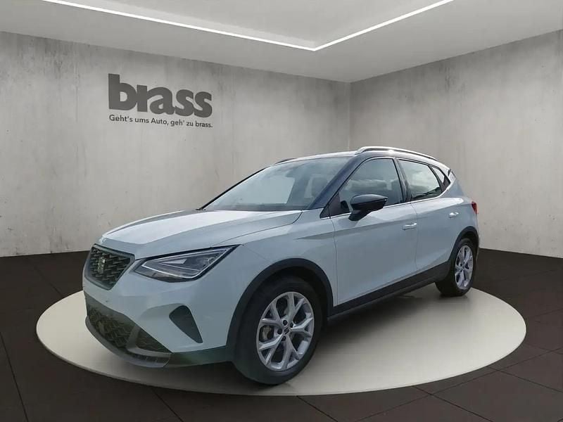 Blanc Utilisé 2023 Seat Arona FR SUV | 21 980 € (Prix juste) - Image 1/4