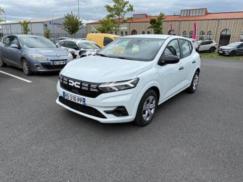 Blanc Utilisé 2025 Dacia Sandero Essentiel Citadine | 12 500 € (Bon prix) - Image 1/4