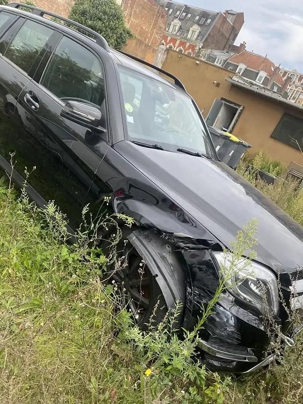 Utilisé 2014 Mercedes GLK220 SUV | 8 000 € - Image 1/4