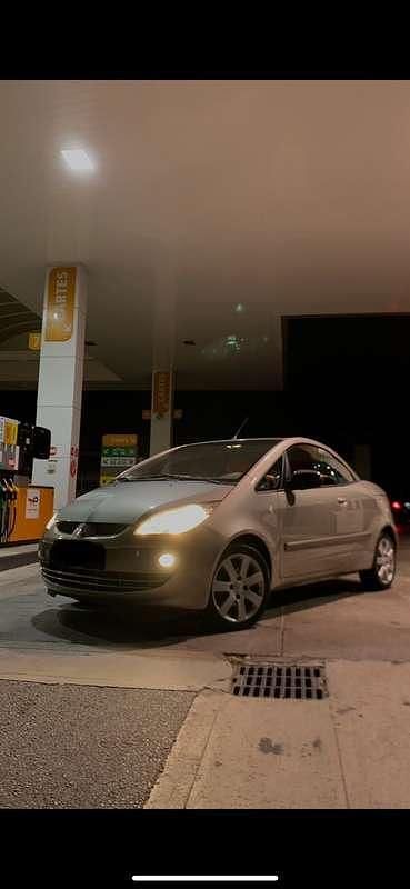 Image 3/4