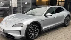 Gris Utilisé 2024 Porsche Taycan Berline | 69 600 €