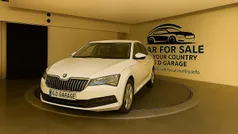 Blanc verni Utilisé 2021 Skoda Superb | 13 800 €