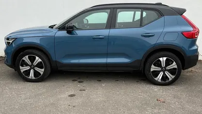 Bleue Occasion 2023 Volvo XC40 SUV | 27 000 €