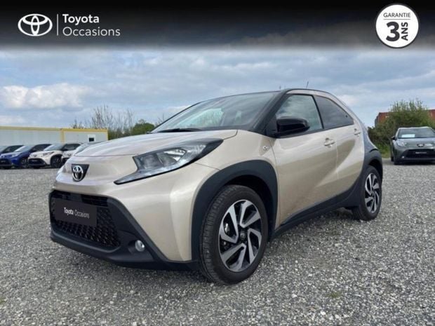 Noir Nouvelle 2024 Toyota Aygo Design Citadine | 16 990 € (Prix juste) - Image 1/4
