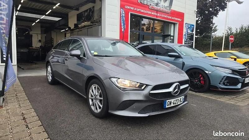 Gris Utilisé 2020 Mercedes CLA180 Progressive Berline | 16 990 € - Image 1/4