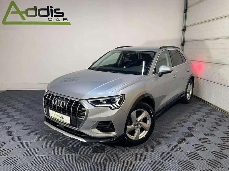 Gris Occasion 2020 Audi Q3 Business SUV | 24 990 € (Bon prix) - Image 1/4