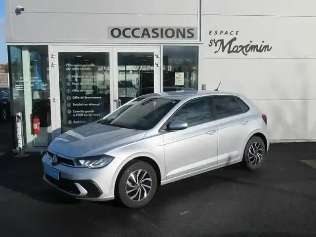 Reflet argent metal Occasion 2025 VW Polo S Berline | 21 490 € (Prix juste) - Image 1/4