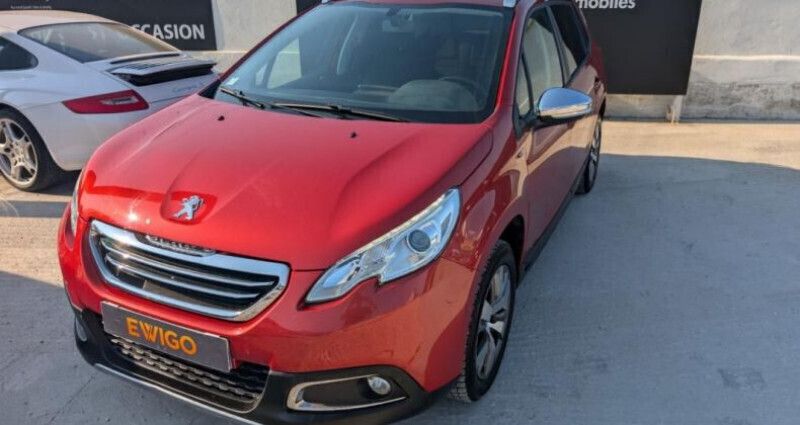 Utilisé 2015 Peugeot 2008 Style SUV | 8 489 € (Prix juste) - Image 1/4