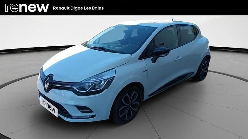 Blanc Utilisé 2017 Renault Clio IV LIMITED Citadine | 10 490 € (Prix juste) - Image 1/4