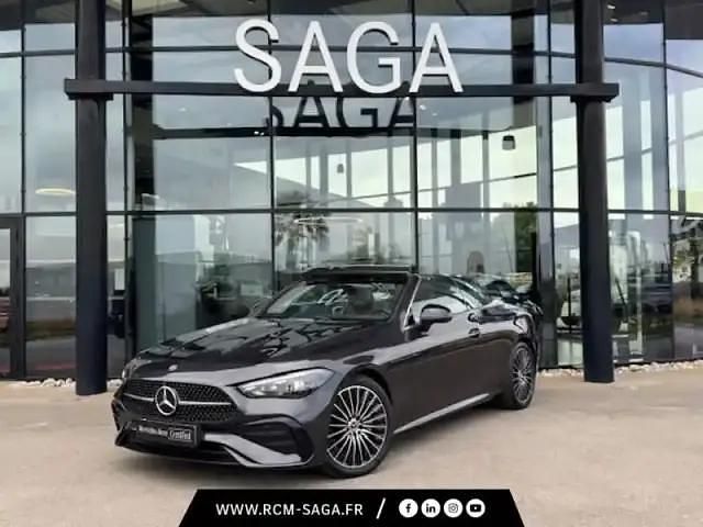 Gris Utilisé 2024 Mercedes 200 AMG line Cabriolet | 64 800 € - Image 1/4
