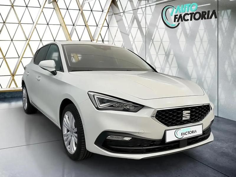 Occasion Seat Leon 150 ch (110 kW) 2023 Beige Berline