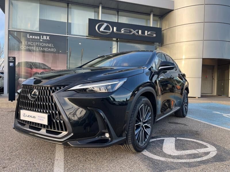 Utilisé 2024 Lexus NX450h+ Executive Line SUV | 65 900 € - Image 1/4