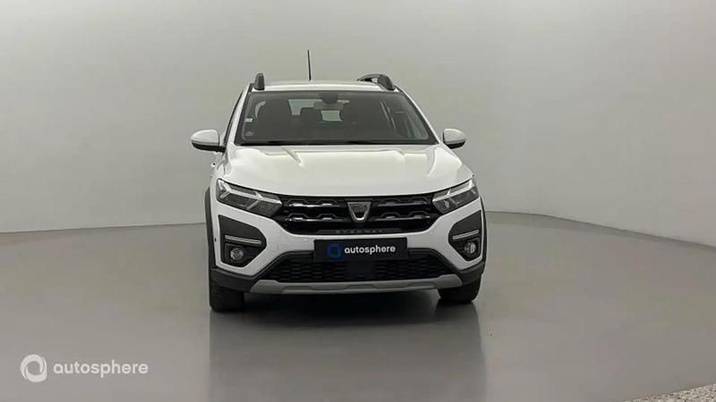 Image 2/4