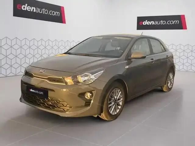 Gris Occasion 2021 Kia Rio Berline | 11 900 € (Bon prix) - Image 1/4