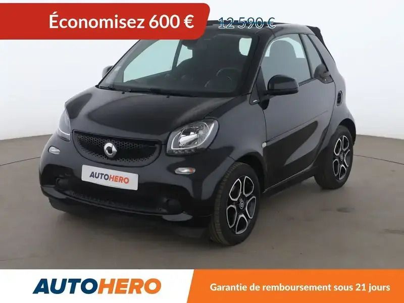 Noir Utilisé 2016 Smart ForTwo Cabrio Passion Cabriolet | 11 990 € - Image 1/2